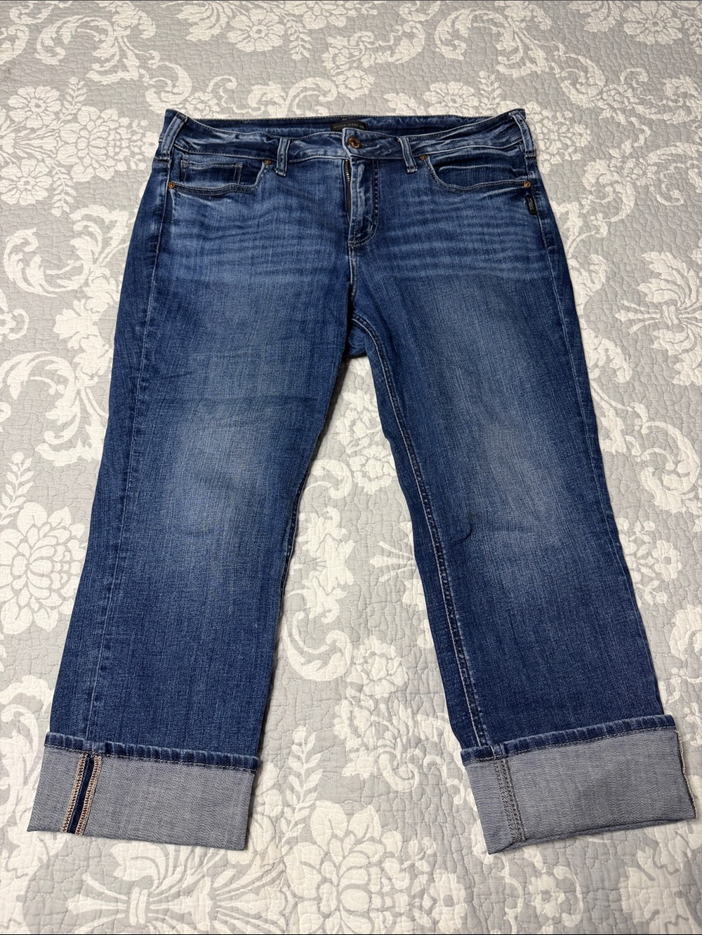 Silver Jeans Medium Blue Cropped Cuffed Jeans